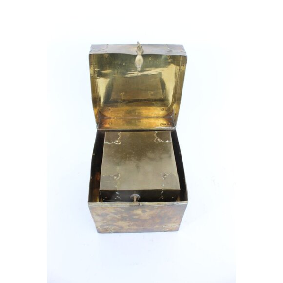 Vintage Enesco Solid Brass Nesting Boxes • Set of 3 Lidded Chests • 1970s Decor - Picture 5 of 10